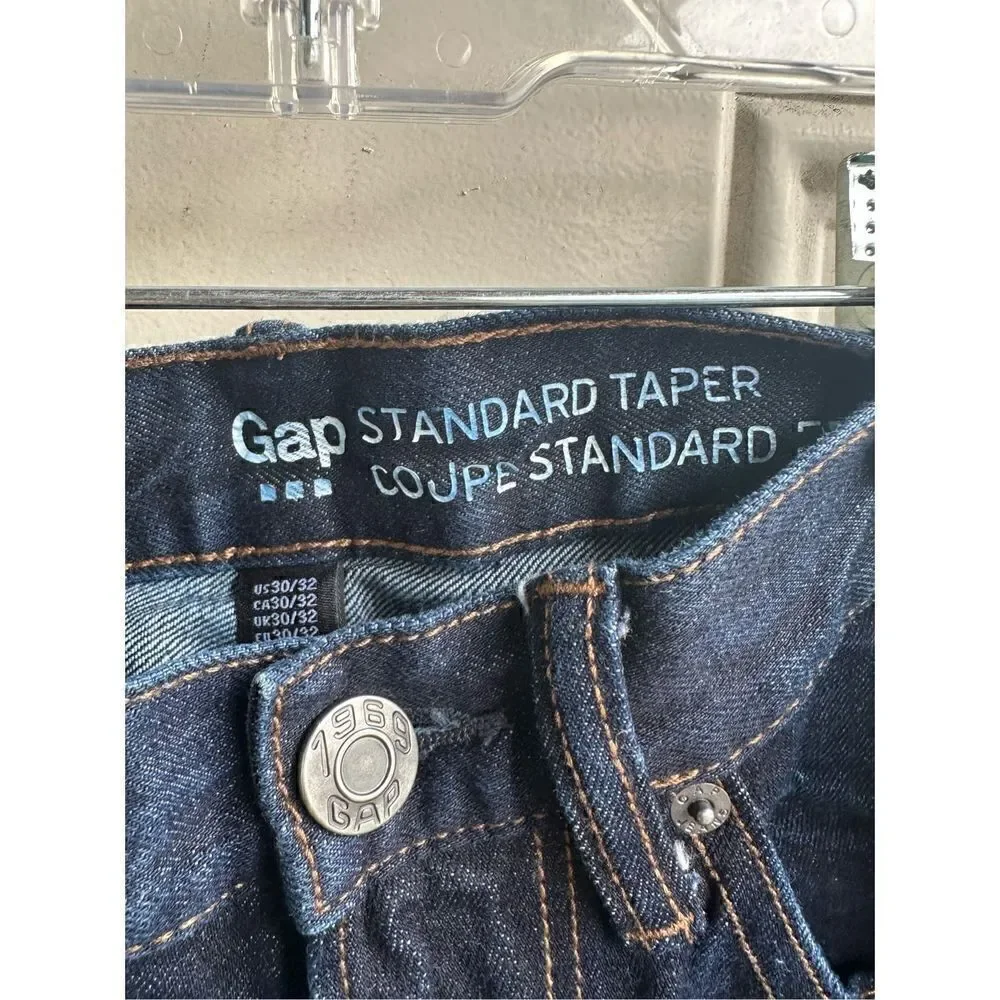 GAP Men's Coupe Standard Mid-Wash Mid-Rise Tapered Straight Leg Jeans Size 30/32